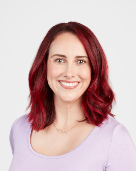 Female model with sonoma red pigmented hair