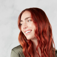 Female model with  pigmented hair thumbnail